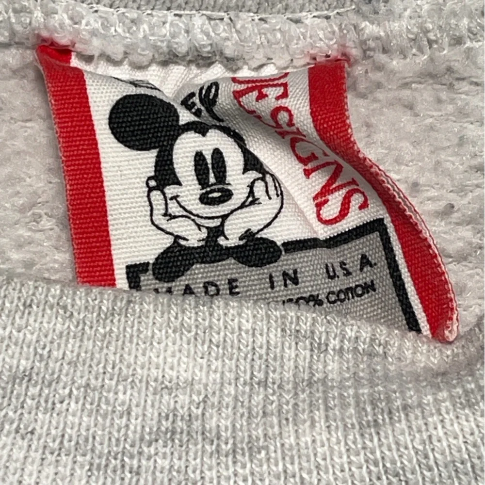 Vintage Mickey Mouse Disney Design Large Gray Sweatshirt Sweater USA Made - Picture 4 of 8
